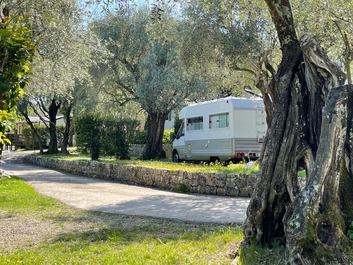Camping La Paoute Grasse Exteriör bild